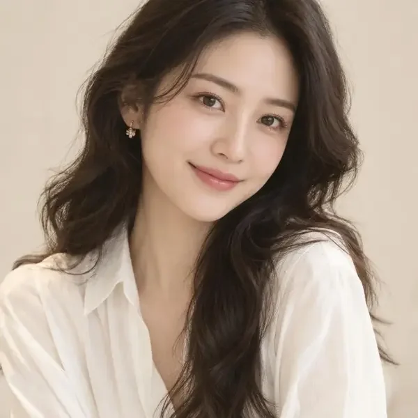 黄豆短剧人气演员 林知夏 写真